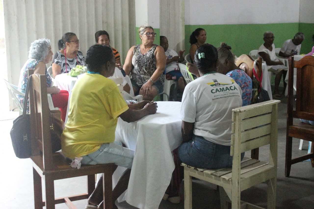 A Secretaria de Assistência Social não deixou esse dia tão especial passar em branco. O dia 26 de julho foi comemorado o Dia dos Avós com grande estil